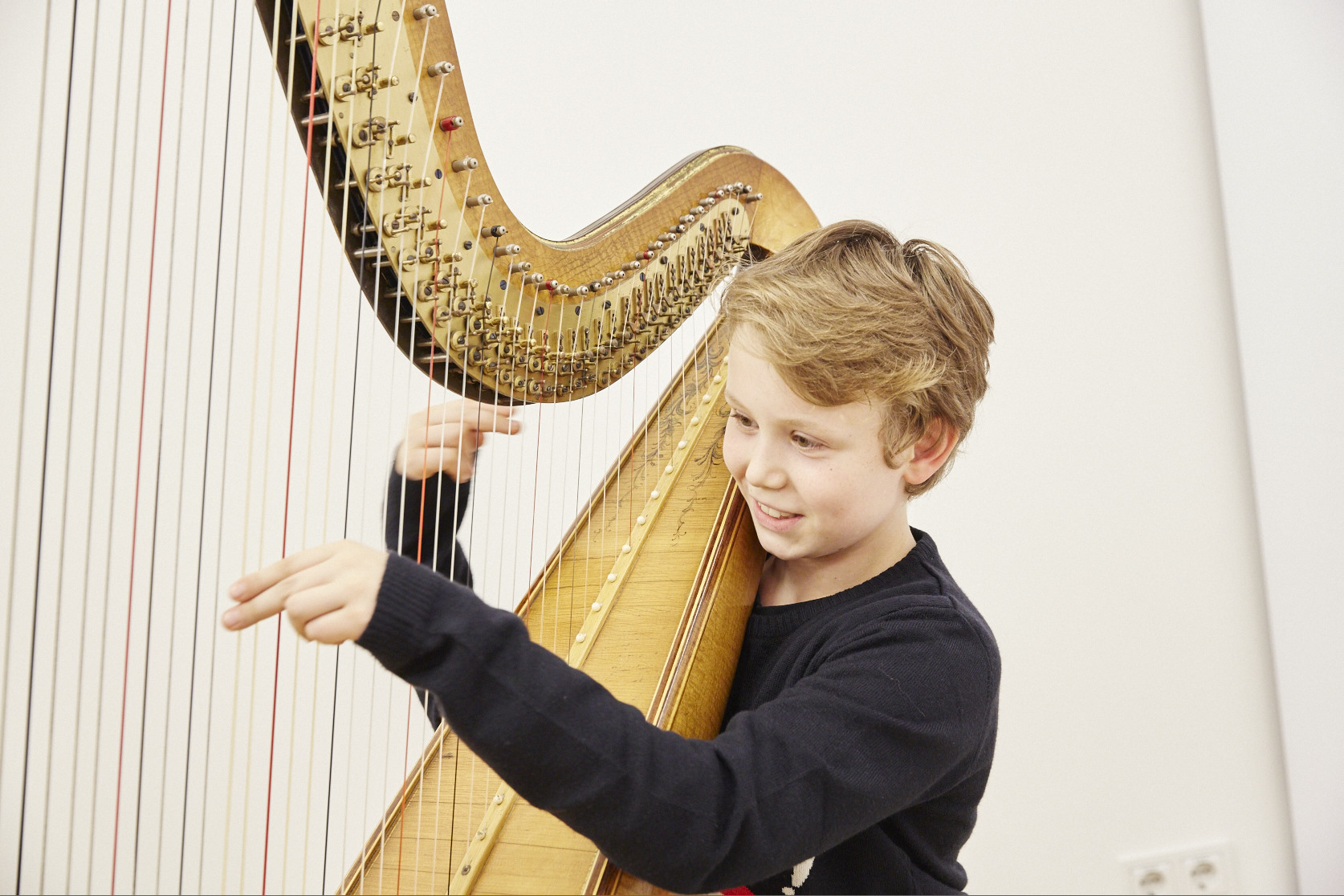 Instrumentenwelt / Klassiko Orchesterinstrumente © Claudia Höhne Instrumentenwelt / Klassiko Orchesterinstrumente