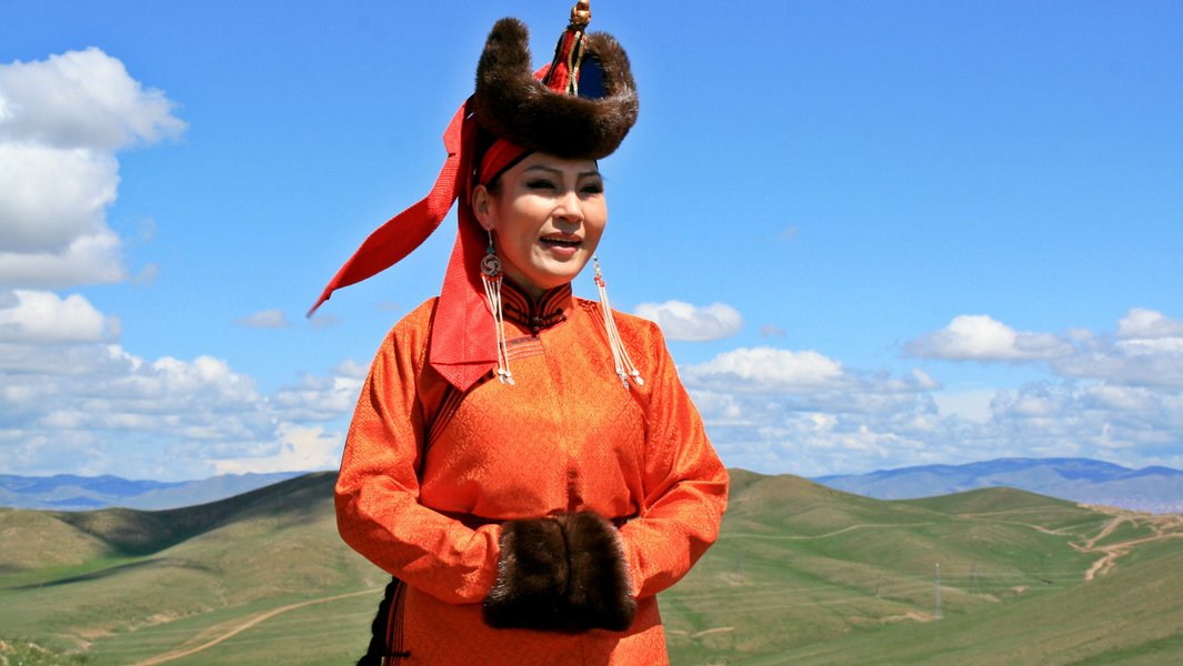 Tengerton Ensemble & Erdenetsetseg Khenmedekh Trio