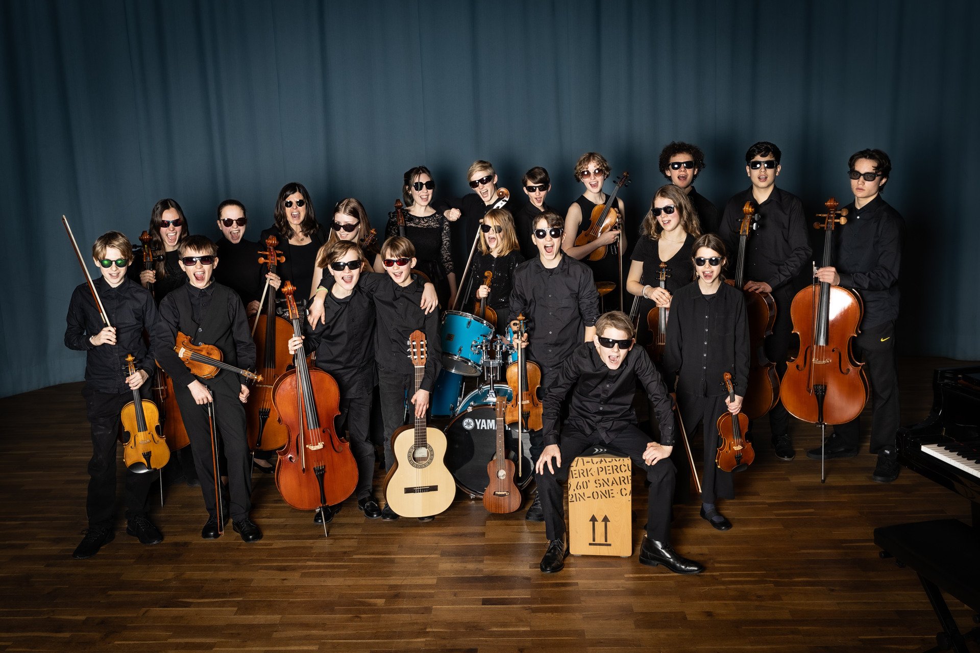 Charity concert by the Coolen ElbStreicher