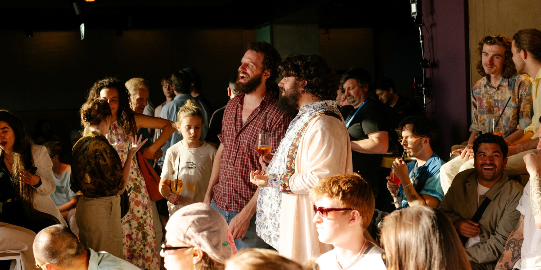 Derrick Gee’s Radio Weekender