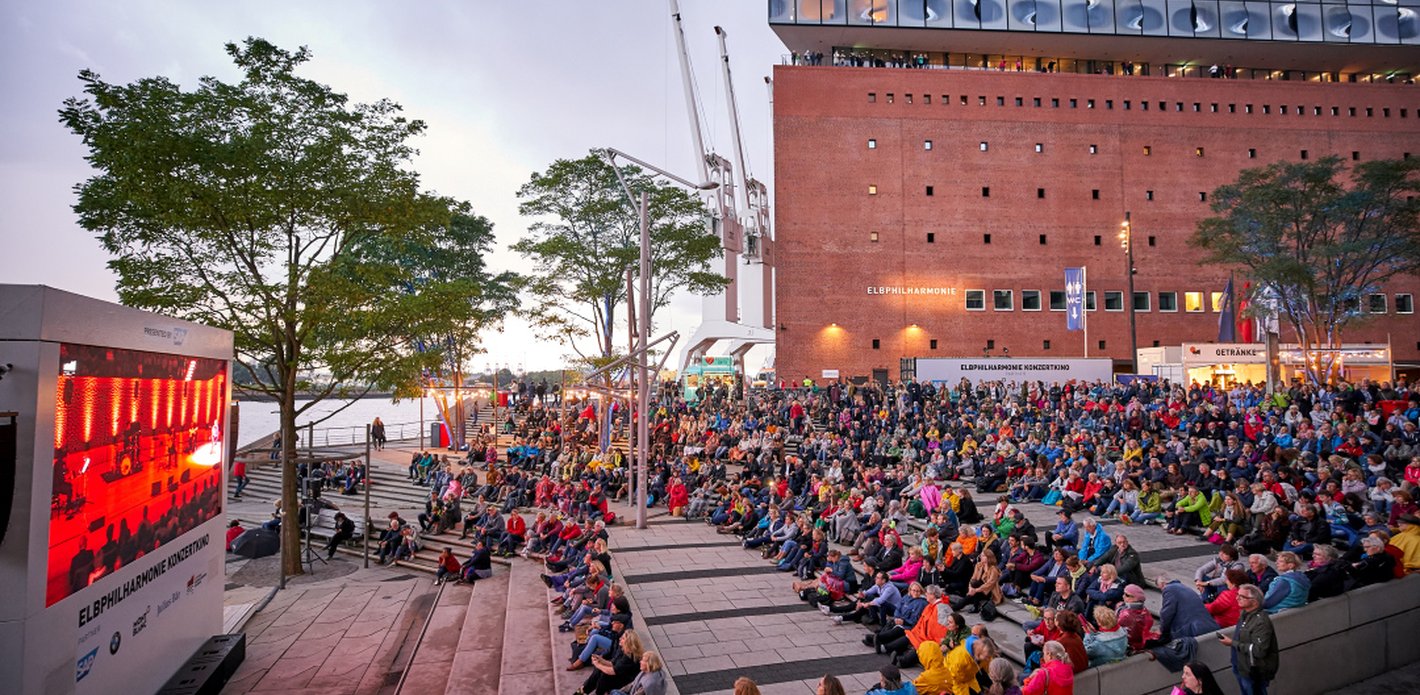 Elbphilharmonie Vorplatz