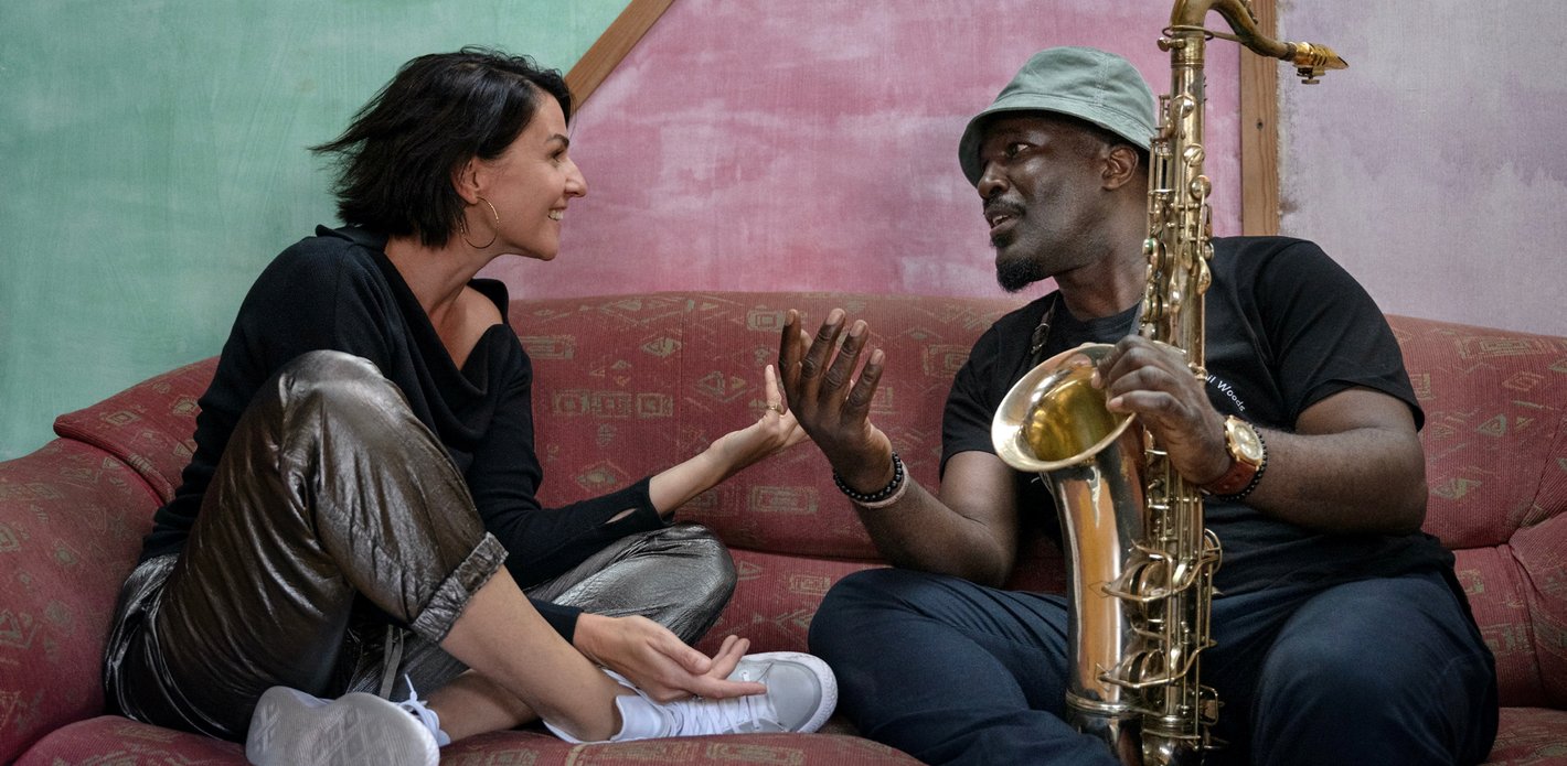 Alina Bzhezhinska & Tony Kofi