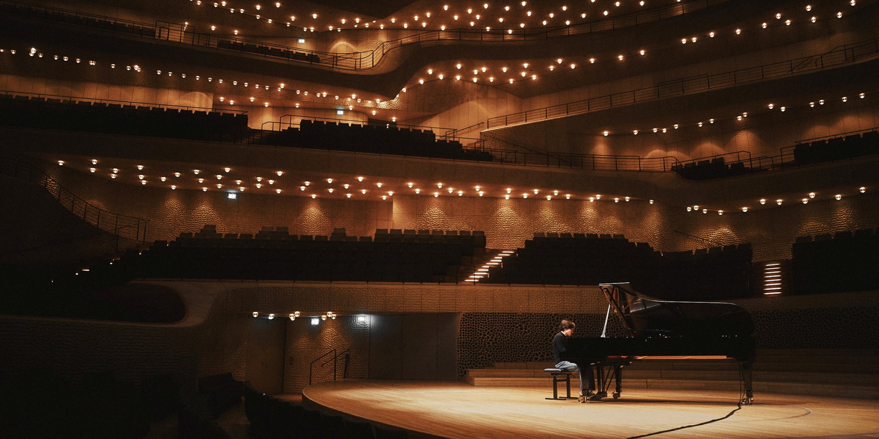 Gibran Alcocer im Großen Saal, Juni 2025