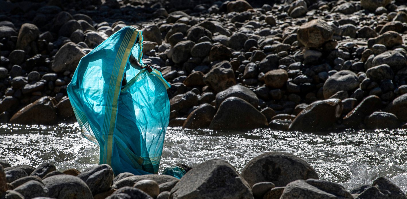 Pilgrimess at the Ganges