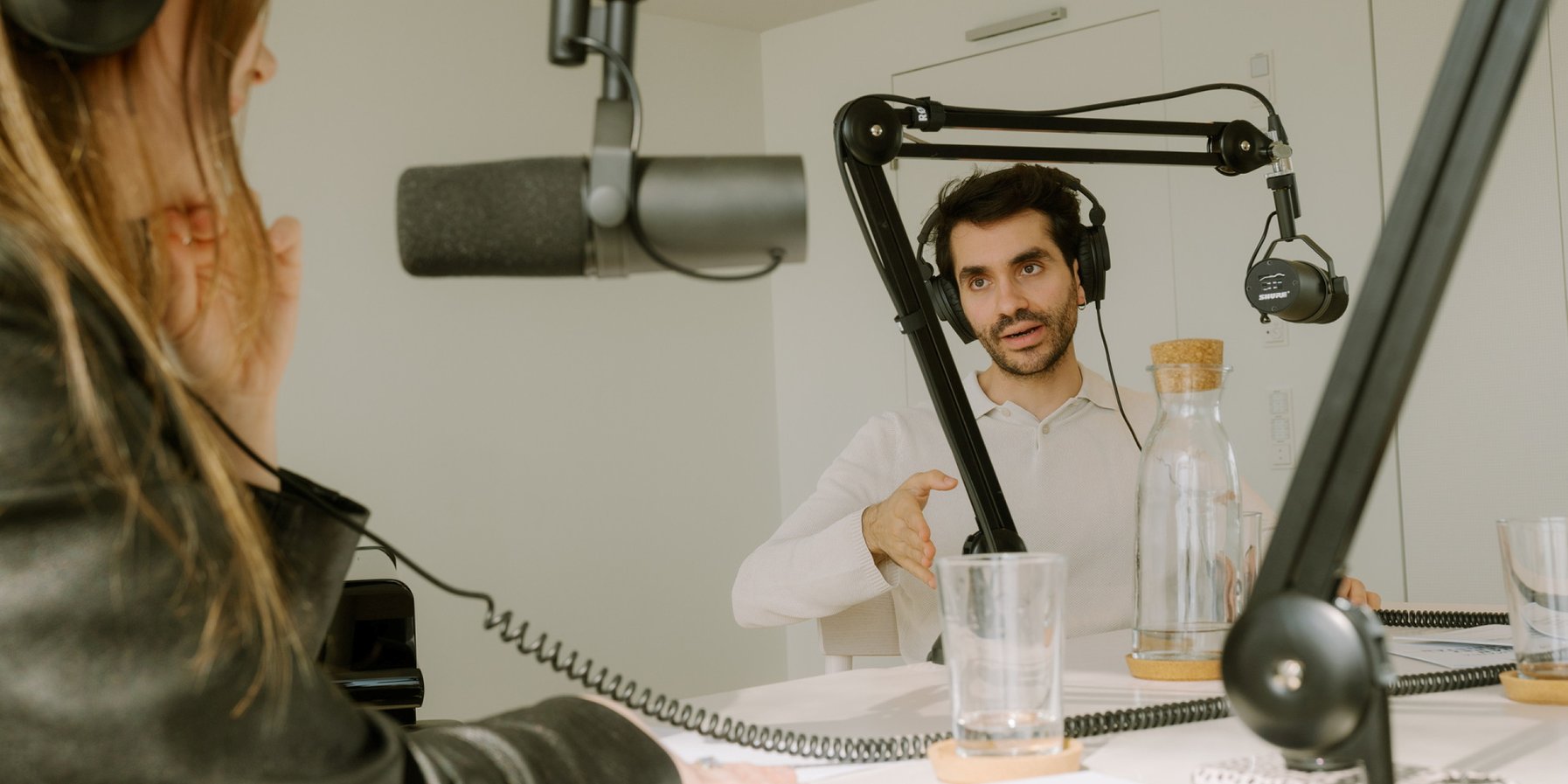 »Offstage«-Podcastaufnahme mit Juan Pérez Floristán