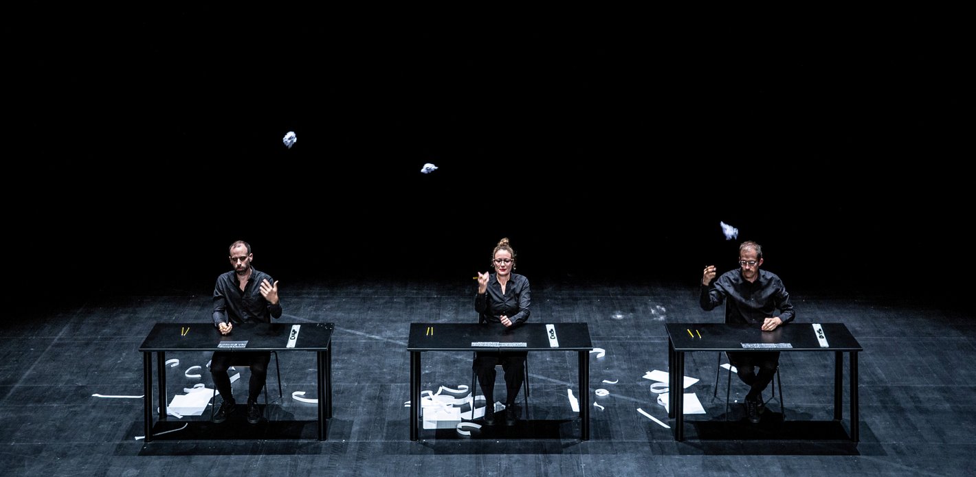 Ryoji Ikeda: »music for percussion 2«