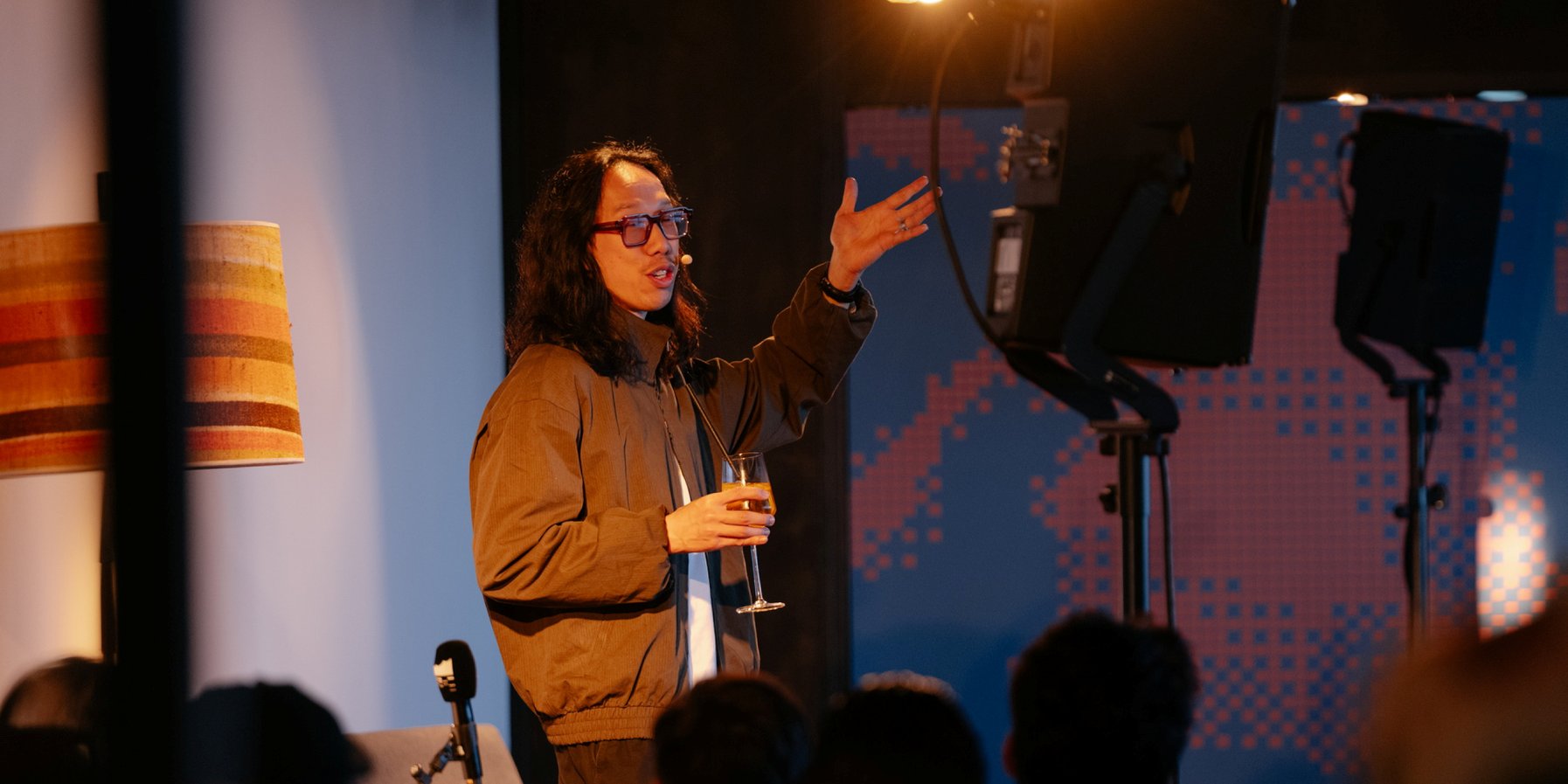 Derrick Gee’s Radio Weekender