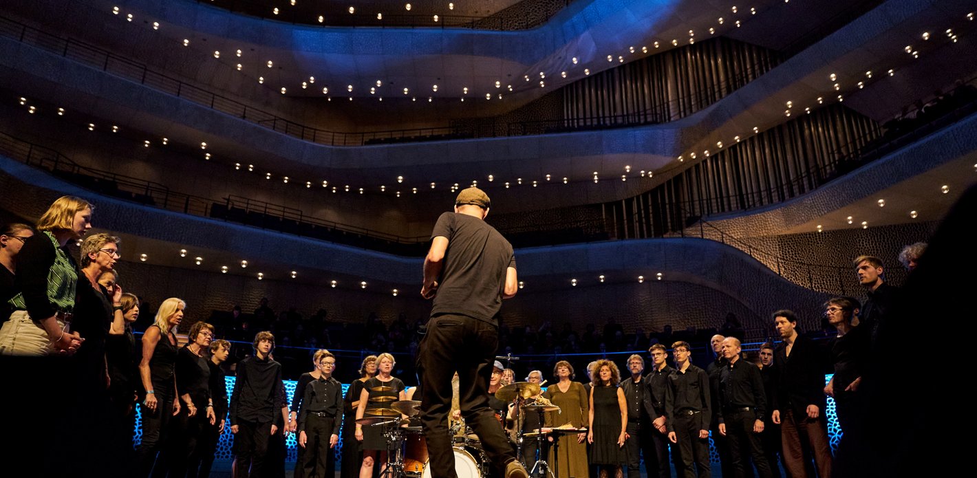 エルプフィルハーモニー・ハンブルク ~ グランド・オープニング・コンサート (Elbphilharmonie Hamburg Das Eroffnungskonzert | Grand Opening Amazon.com: Elbphilharmonie Hamburg - Grand Opening Concert
