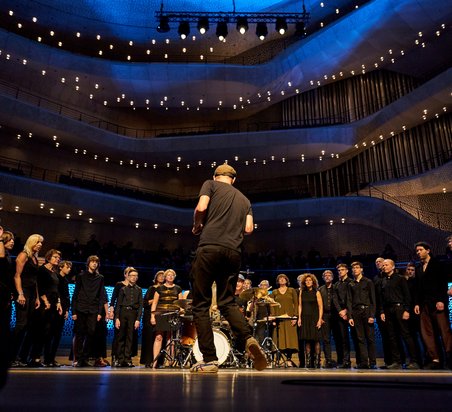 Die Elbphilharmonie singt
