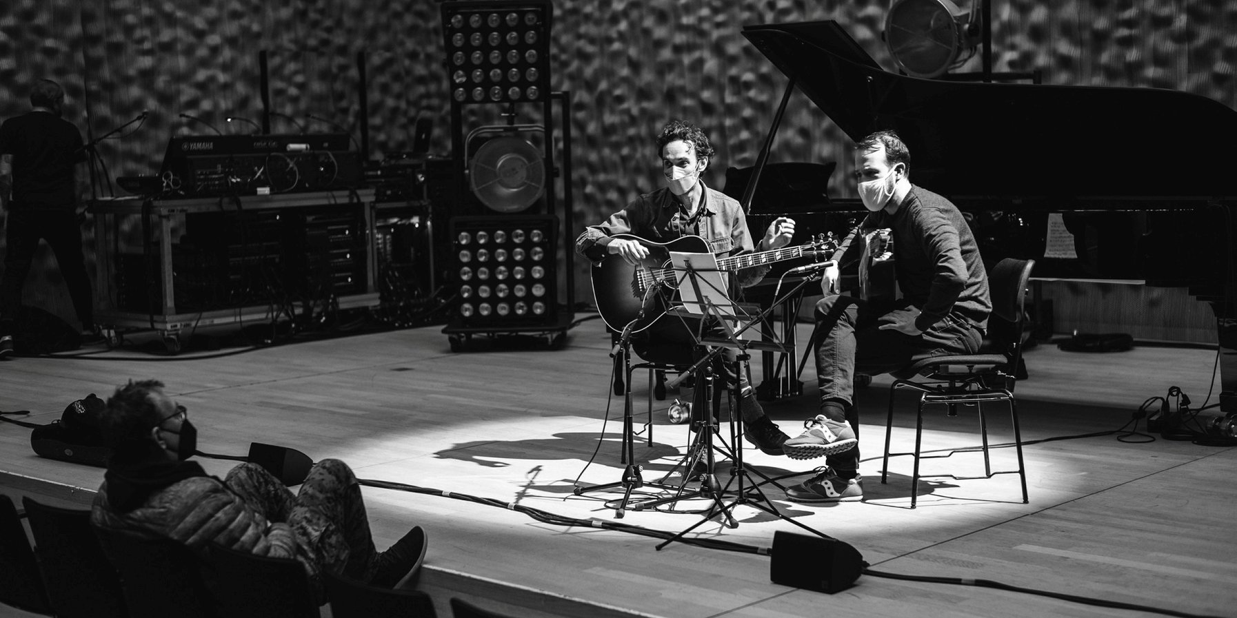 Julian Lage und Gyan Riley Soundcheck mit John Zorn