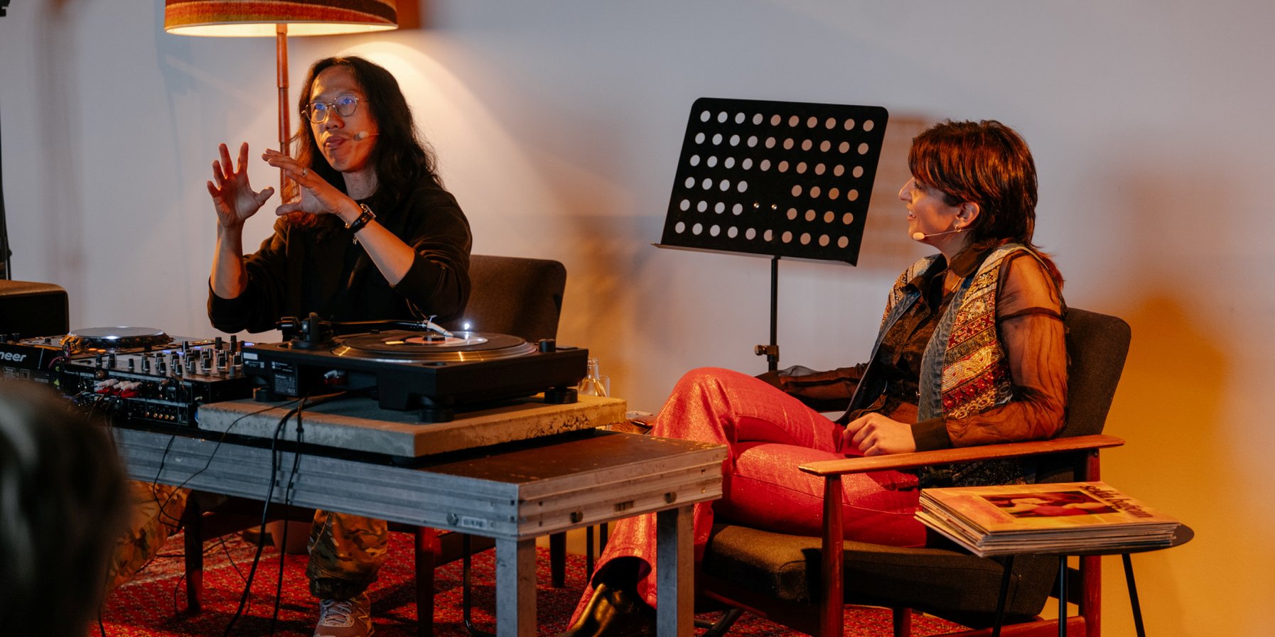 Derrick Gee’s Radio Weekender