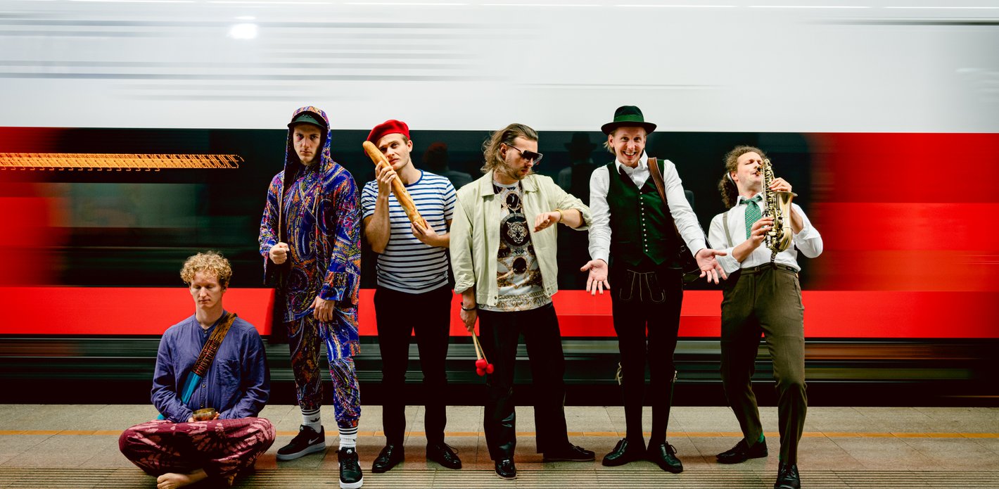 Louie's Cage Percussion