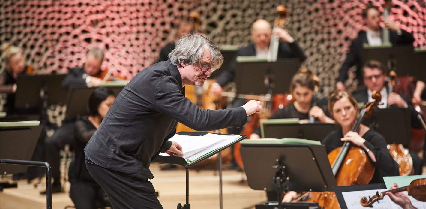 Philharmonisches Staatsorchester Hamburg / Ingo Metzmacher