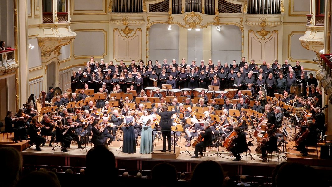 Bundesverband Deutscher Liebhaberorchester/ Dorothee Bienert / Wolf Tobias Müller