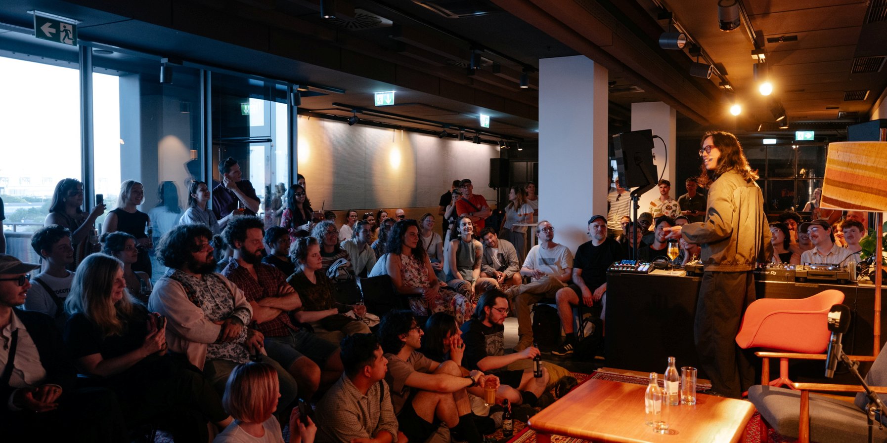 Derrick Gee’s Radio Weekender