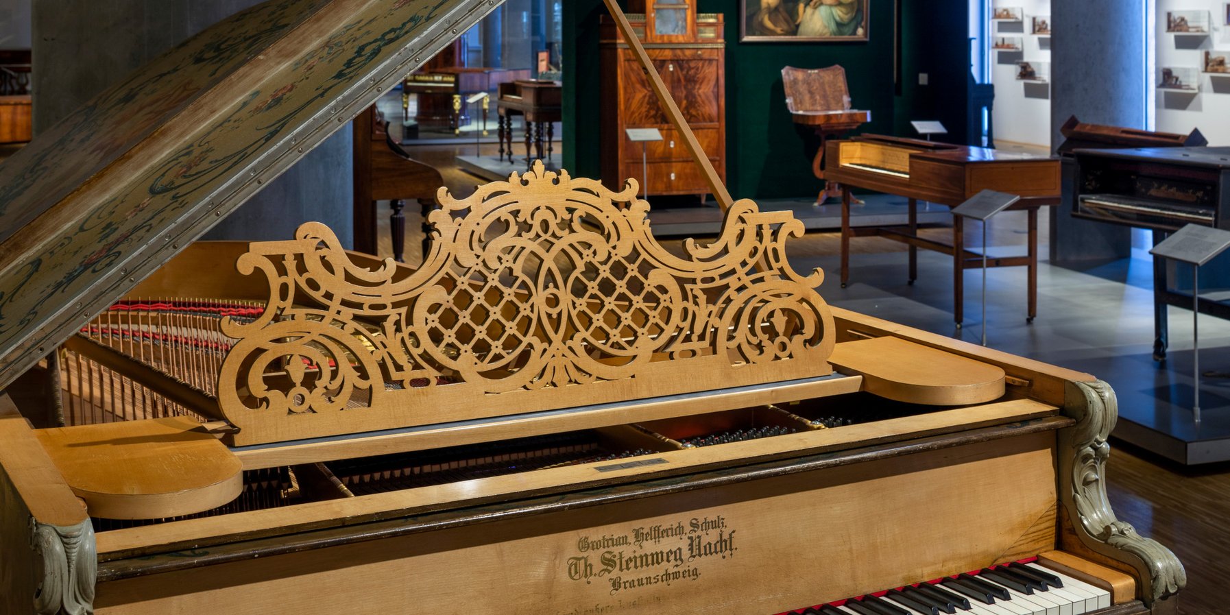 Die Sammlung Musikinstrumente im Museum für Kunst und Gewerbe Hamburg