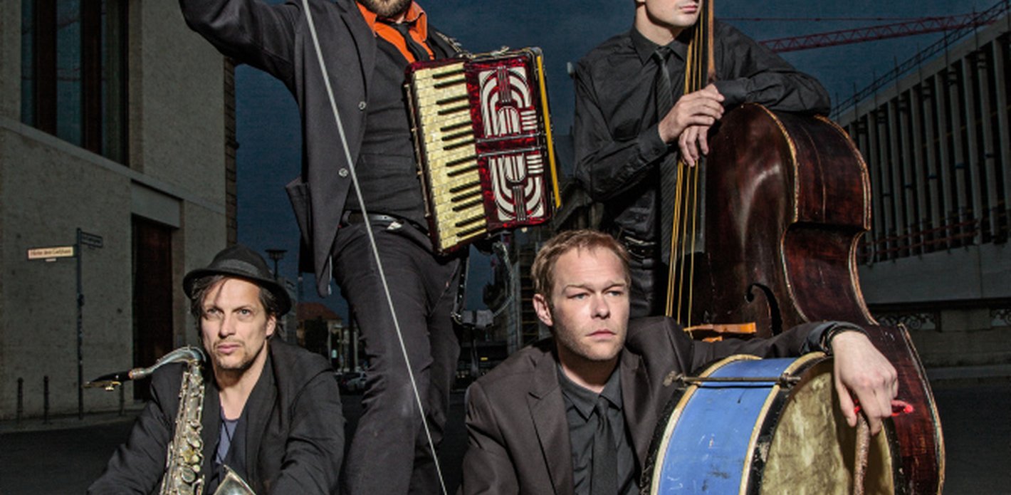 Daniel Kahn & The Painted Bird