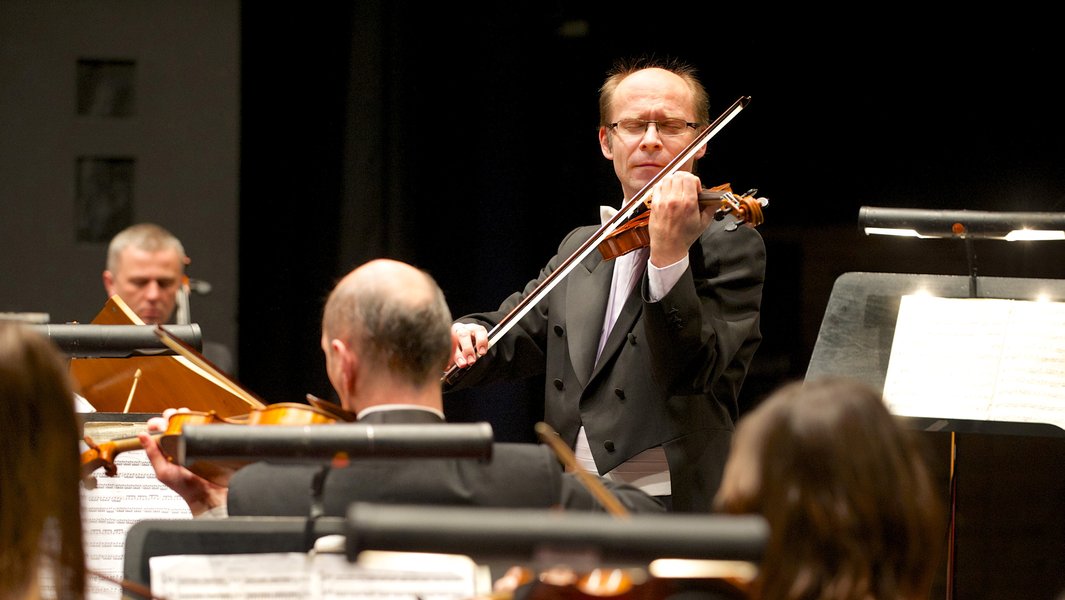 Tschechische Kammerphilharmonie Prag / Martin Kos / Petr Chromcak
