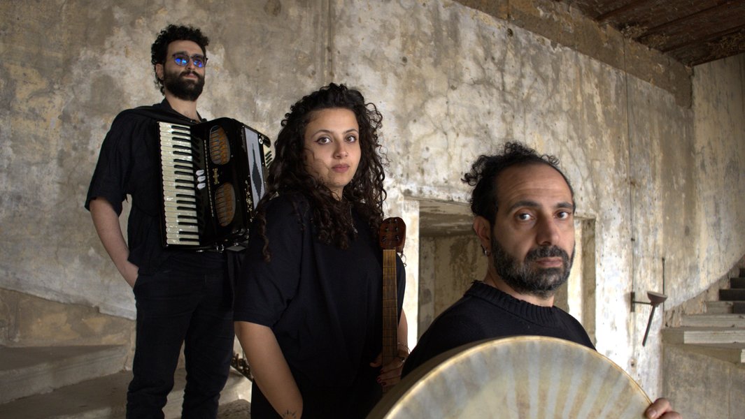 Farah Kaddour & Tilt Trio