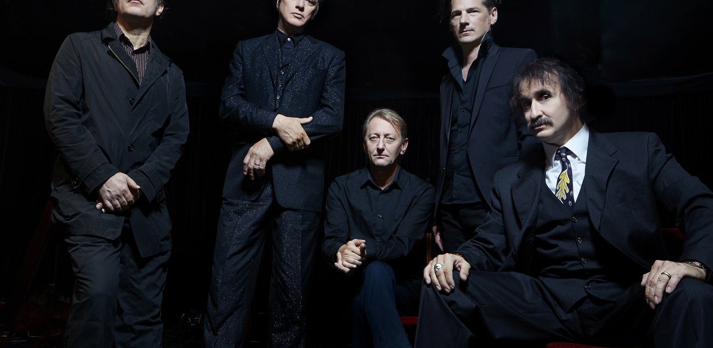 Einstürzende Neubauten