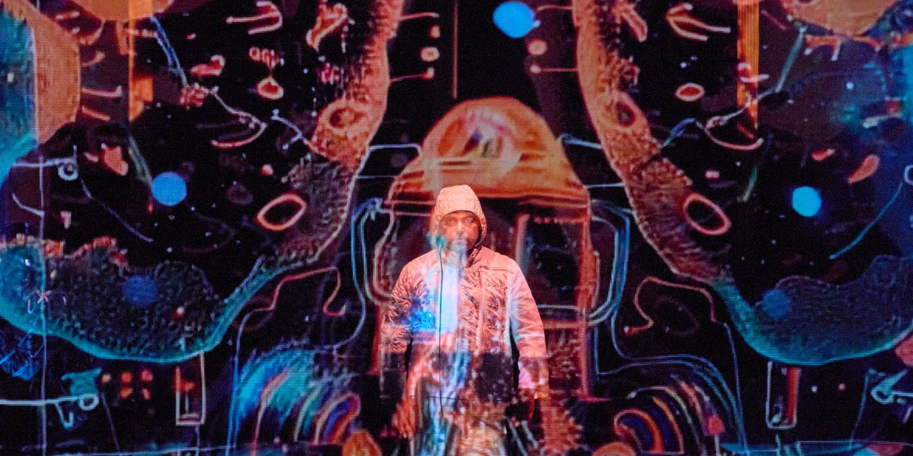 Zubin Kanga im Kleinen Saal der Elbphilharmonie, Mai 2025