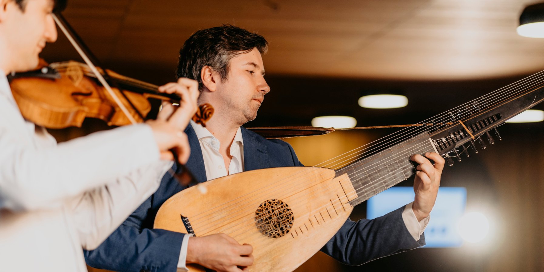 »Elbphilharmonie Session« mit Théotime Langlois de Swarte und Thomas Dunford