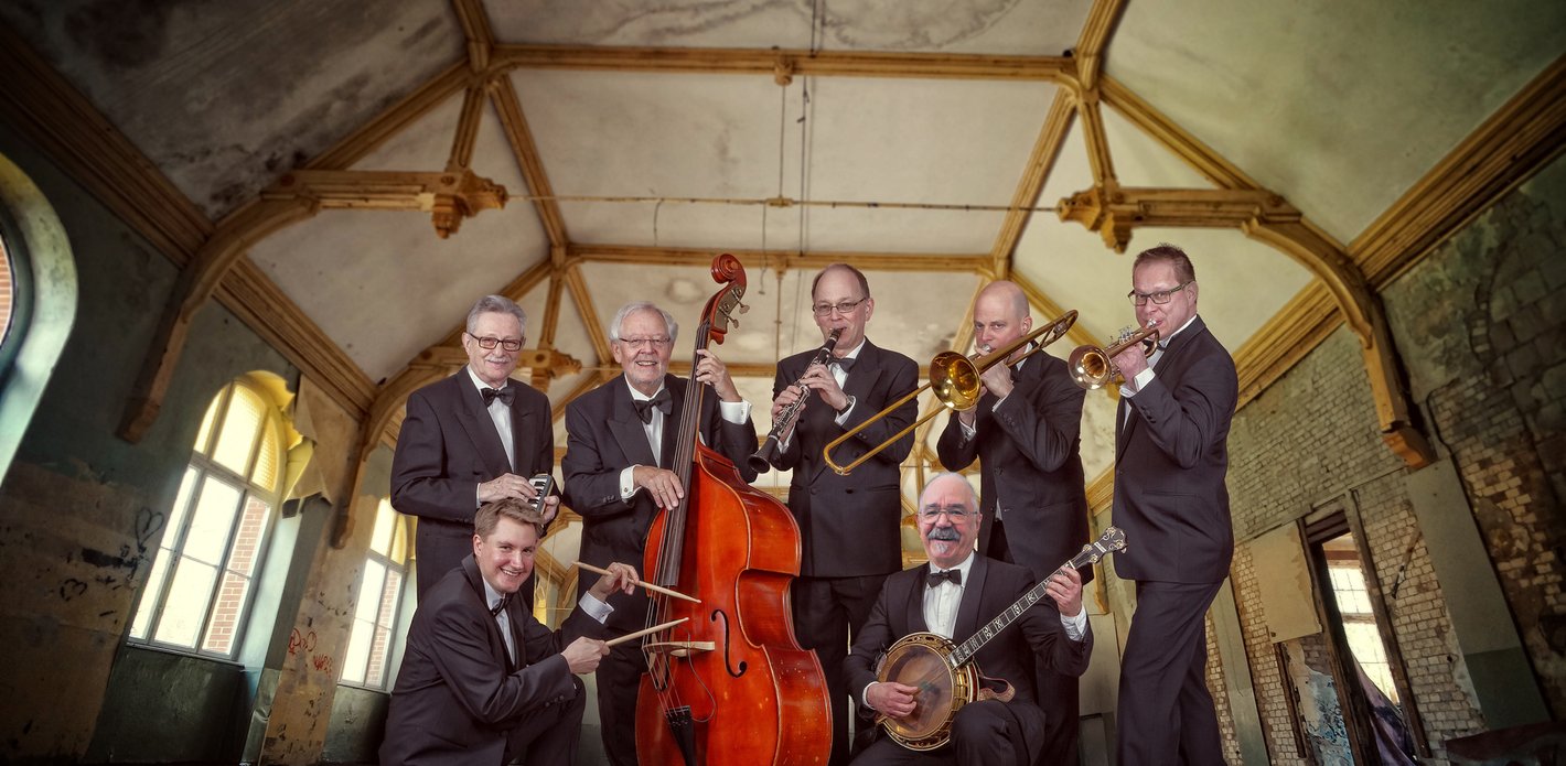 Traditional Old Merry Tale Jazzband