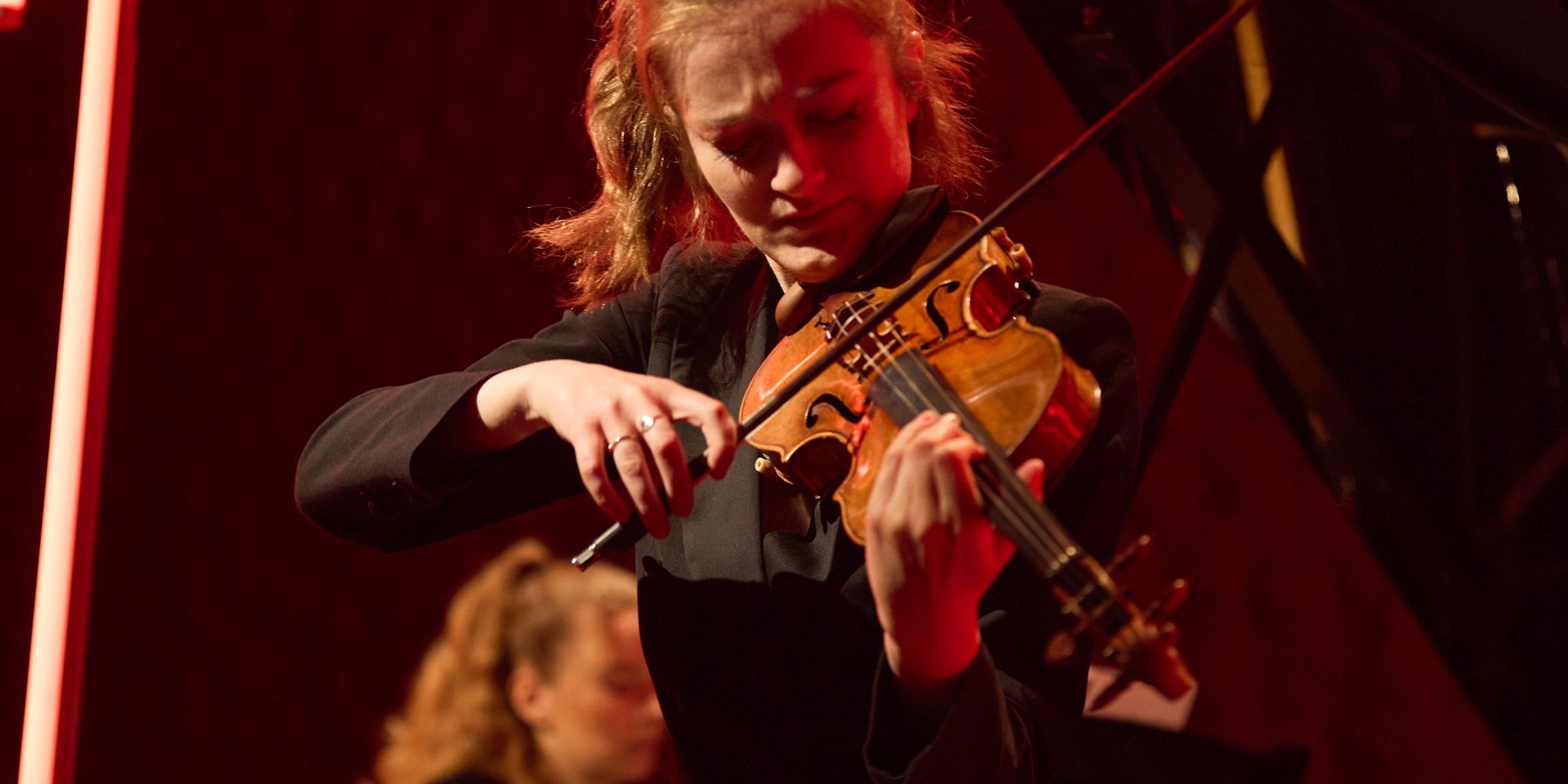 »Elbphilharmonie Session« mit Noa Wildschut und Elisabeth Brauß