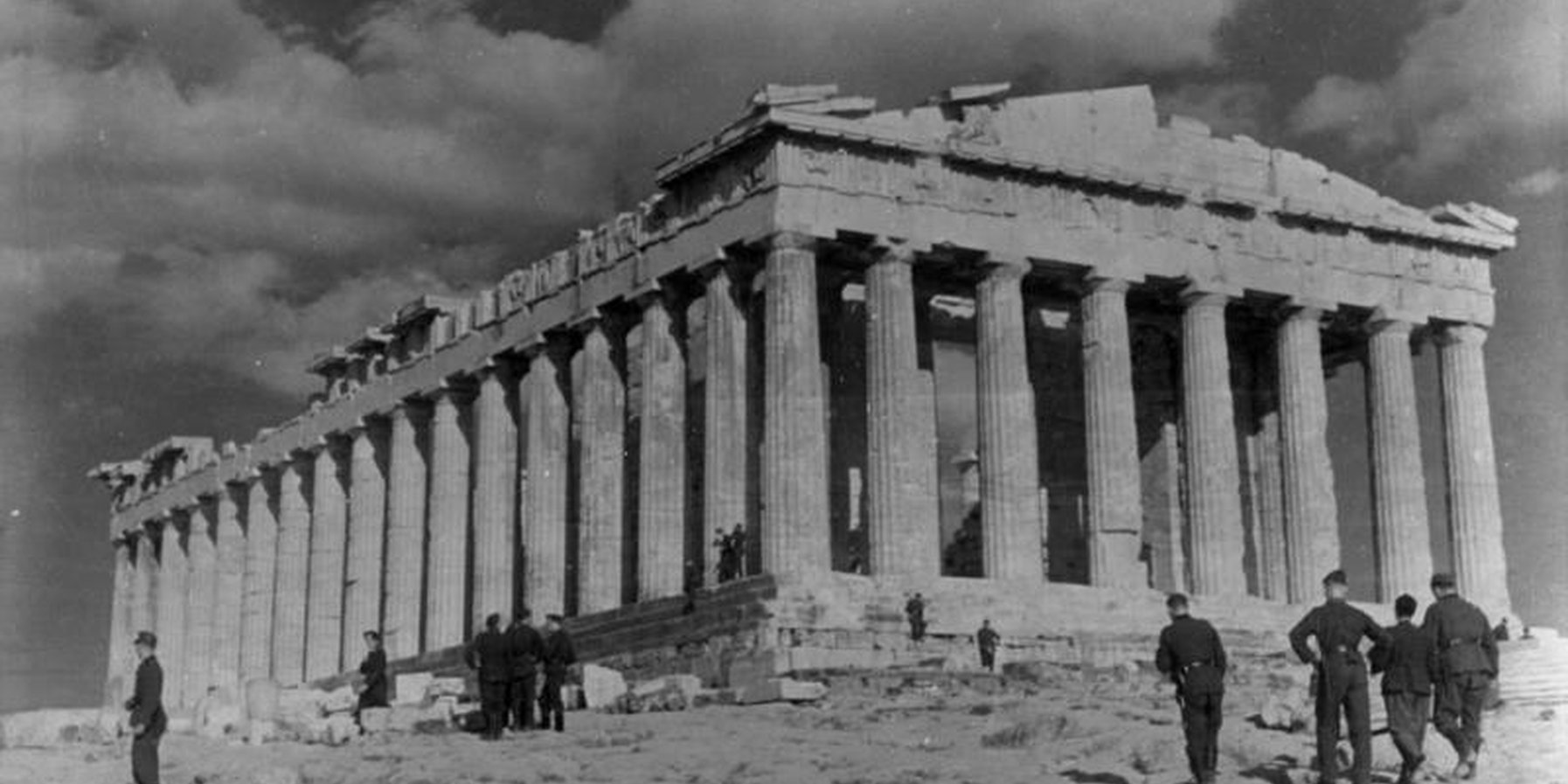 Deutsche Soldaten am Parthenon 1941