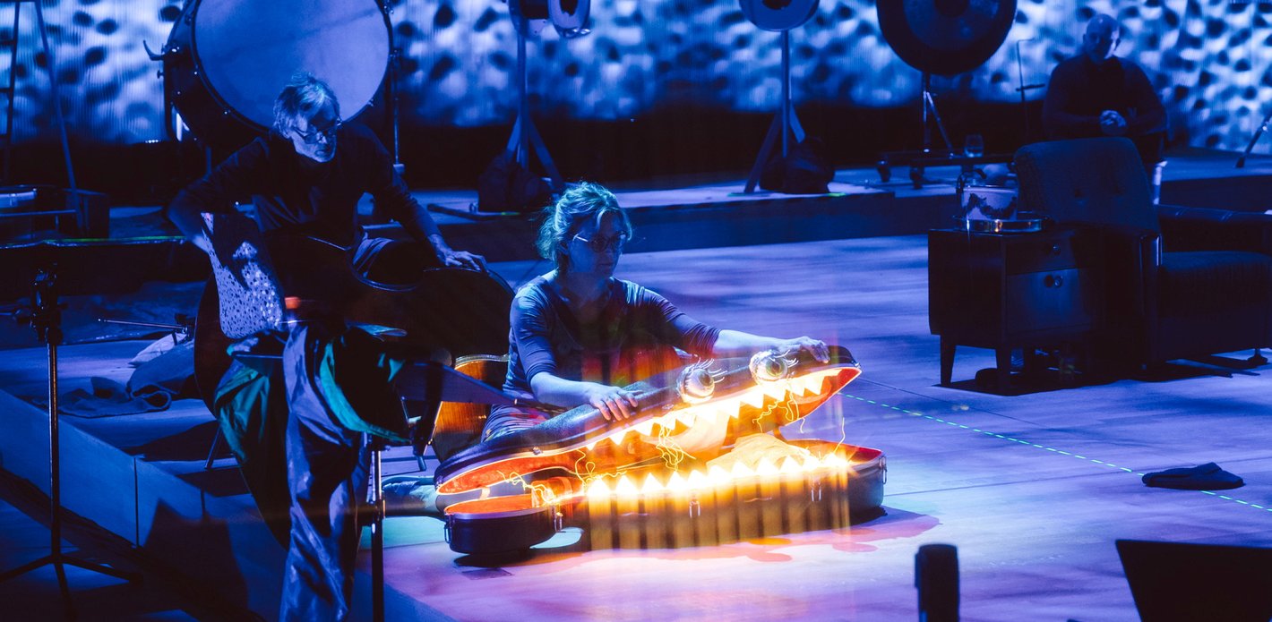 Sonne, Mond und Streicher